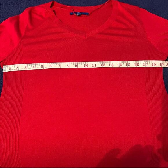 Red Tunic Knit Lightweight Sweater Top Large V Neck Apt 9 - Picture 11 of 13